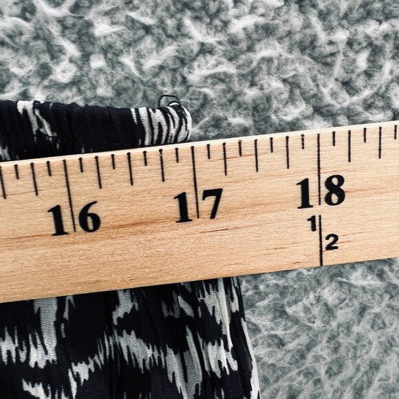 Rafael‎ Womens XL Black White Animal Print Lace Hem A Line Skirt Mob Wife Style - Picture 8 of 9